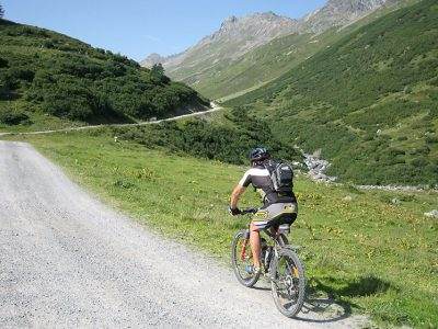 Cycling tours